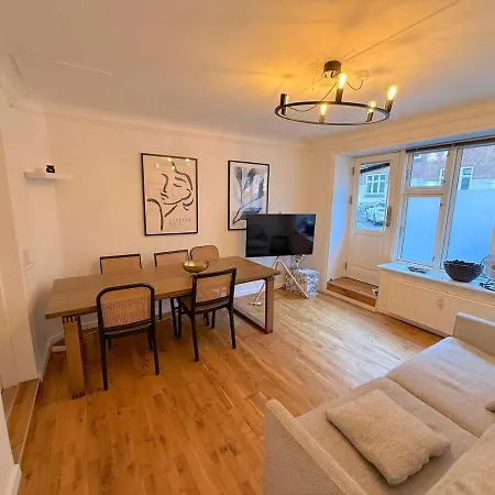Bright Ground-floor 500m From Norrebro Station Apartamento *