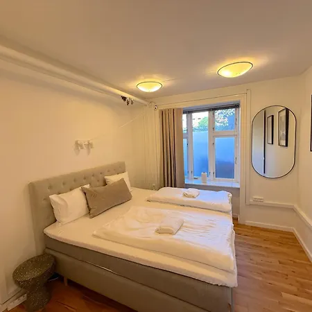 Bright Ground-floor 500m From Norrebro Station