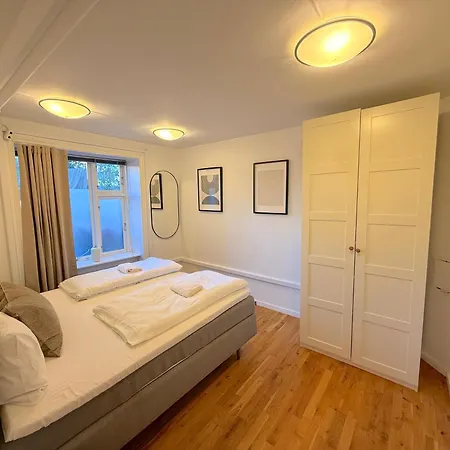 Bright Ground-floor 500m From Norrebro Station