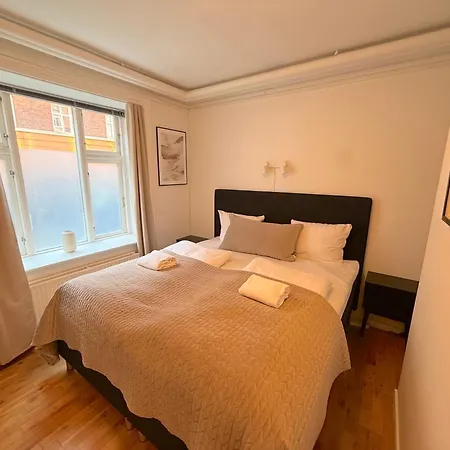 Apartamento Bright Ground-floor 500m From Norrebro Station *