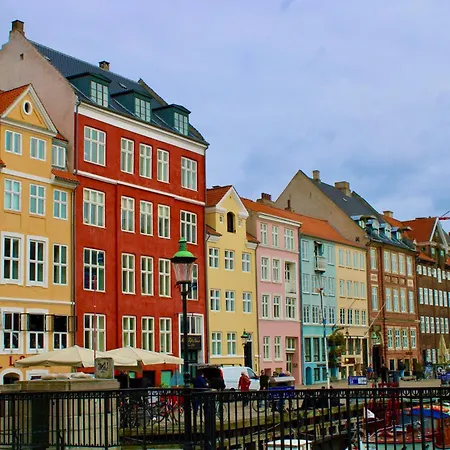 Bright Ground-floor 500m From Norrebro Station Apartament Kopenhaga